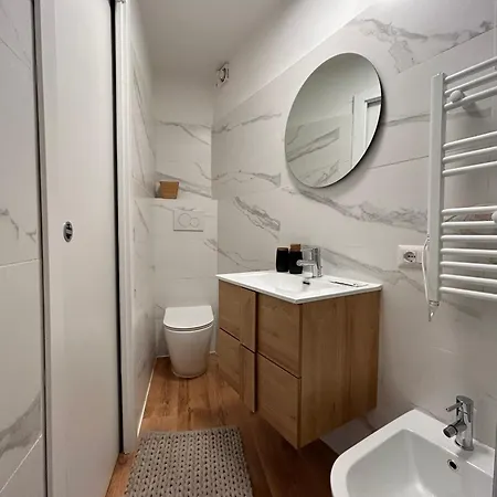 Apartment Elegante Bilocale, A Pochi Passi Dalla Metro Pasteur Milan