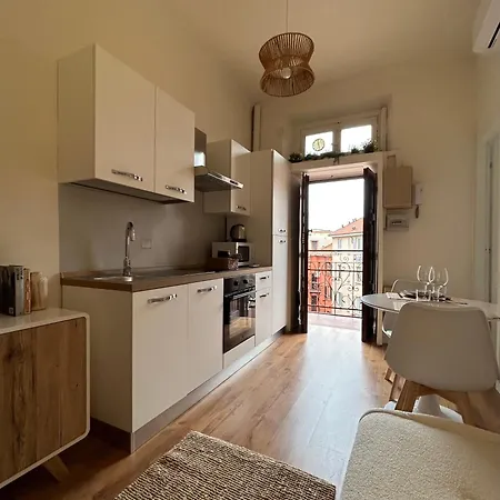 Apartment Elegante Bilocale, A Pochi Passi Dalla Metro Pasteur Milan