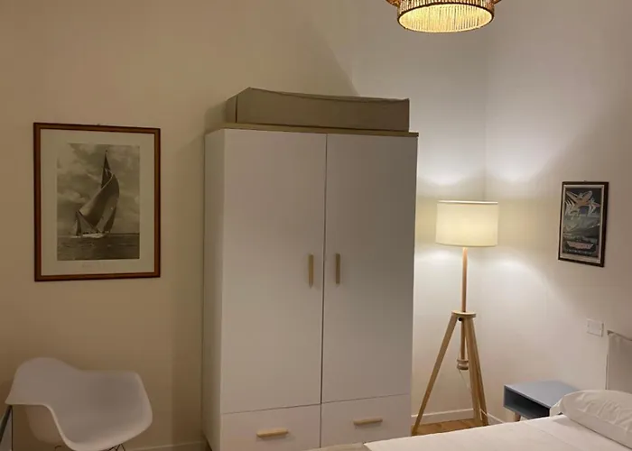 Elegante Bilocale, A Pochi Passi Dalla Metro Pasteur Daire Milano